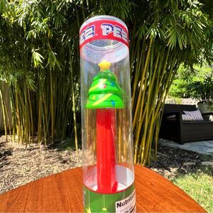 Pez candy dispenser 🍭 new 🍭 Christmas tree